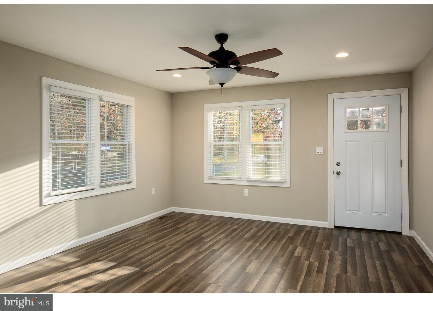 237 Ohio Avenue Clementon, NJ 08021 - Photo 5 of 19 Gallery Image 5