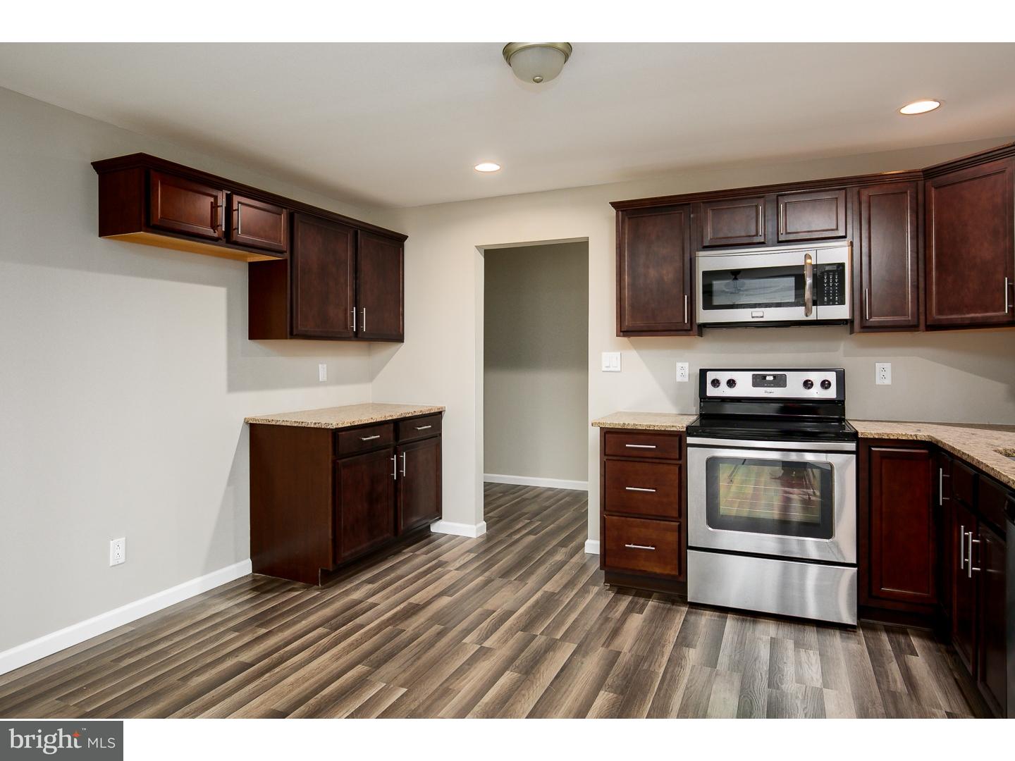 237 Ohio Avenue Clementon, NJ 08021 - Photo 7 of 19 Gallery Image 7
