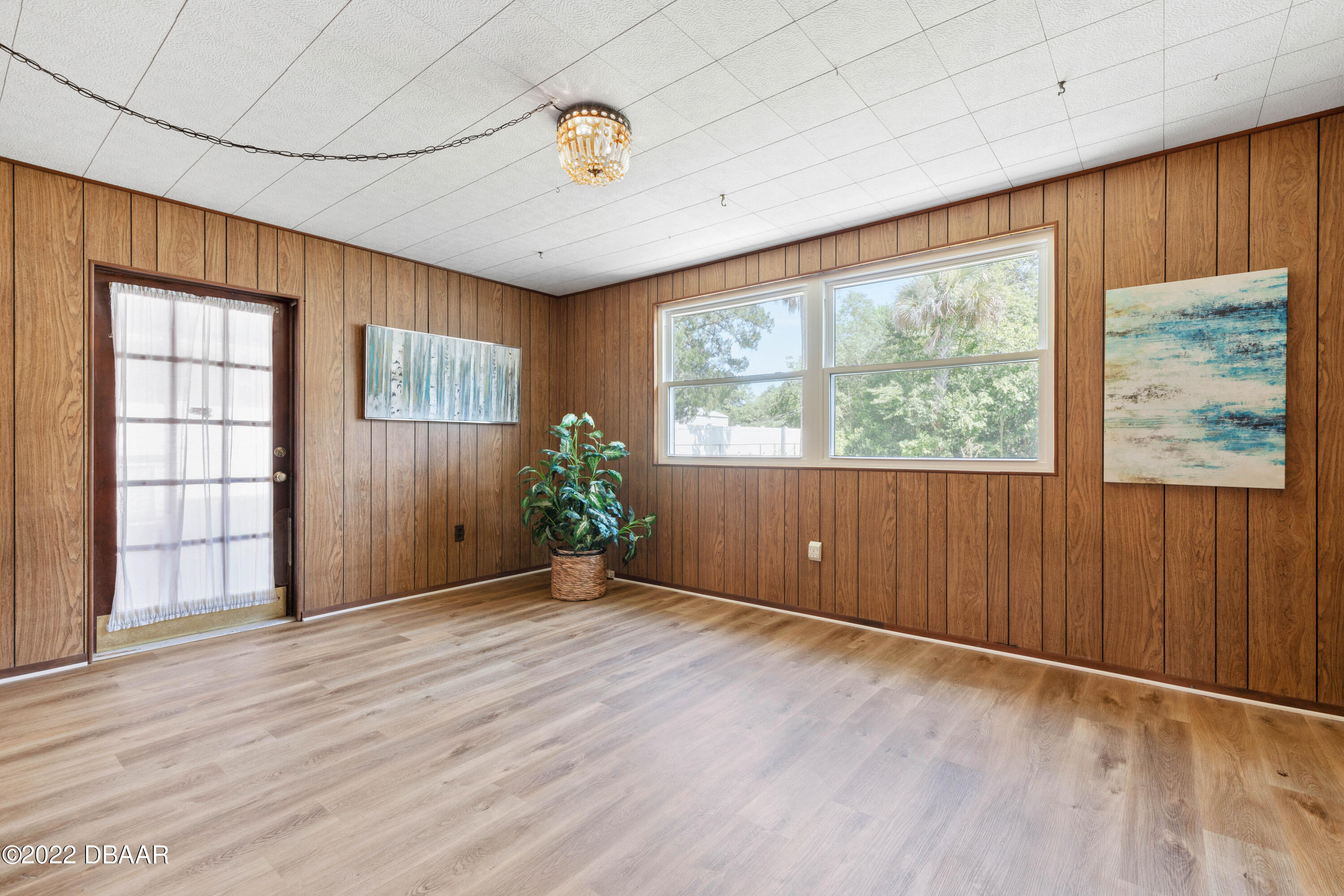 64 Cumberland Avenue Ormond Beach, FL 32174 - Photo 14 of 38 an empty room with windows and closet