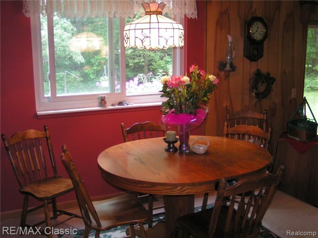 9890 Reese Road Clarkston, MI 48348 - Photo 11 of 22 PICT1102.JPG