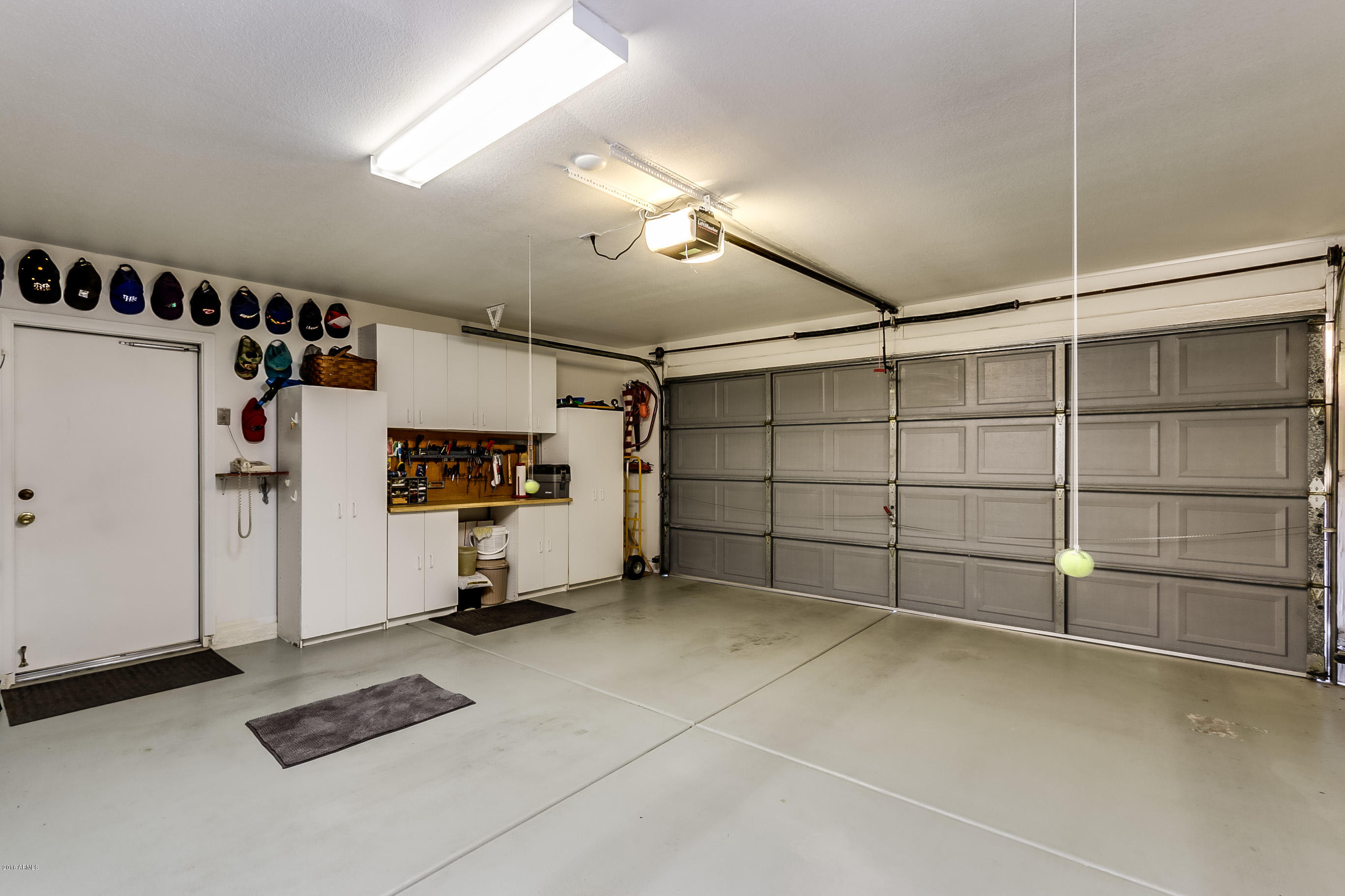 3509 East Desert Trumpet Road Phoenix, AZ 85044 - Photo 23 of 37 Garage