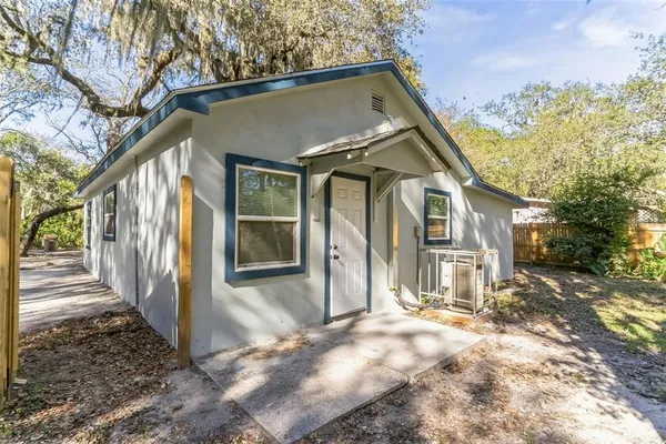 $269,900 | 6310 Belle Isles Drive, Groveland, FL 34736