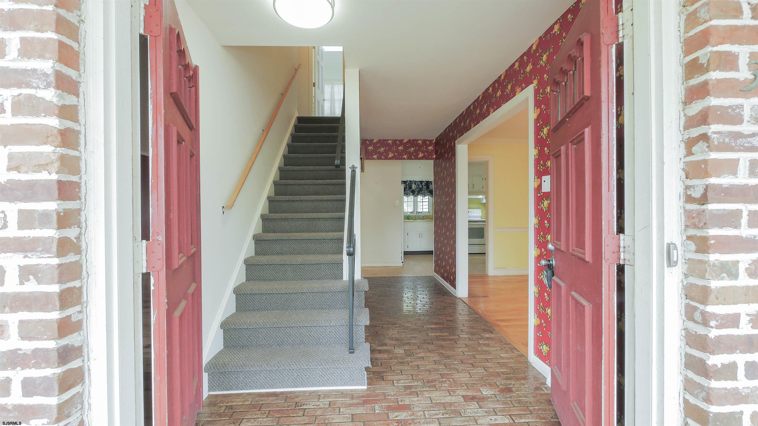33 Hope Corson Road Ocean View, NJ 08230 - Photo 3 of 43 Gallery Image 3