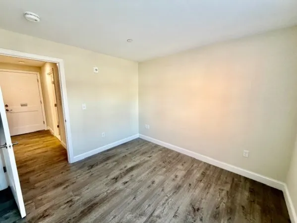 $2,495 | 882 Massachusetts Avenue, Unit 3C, Arlington, MA 02476