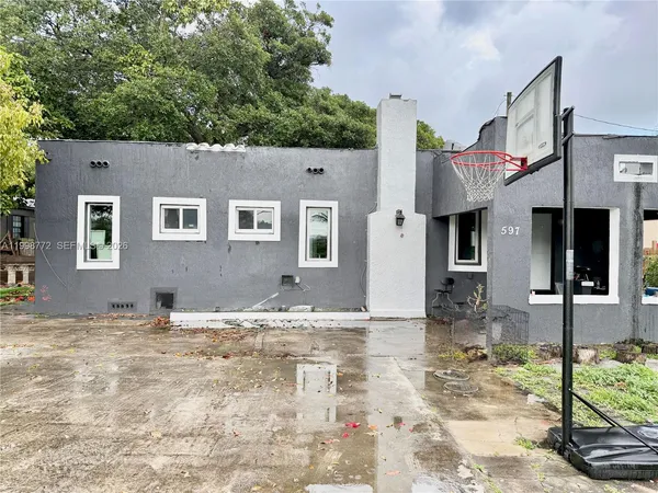 $3,000 | 597 Northwest 69th Street, Miami, FL 33150