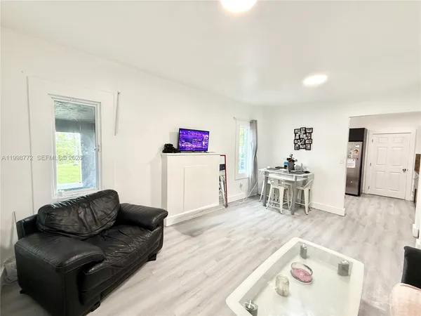 $3,000 | 597 Northwest 69th Street, Miami, FL 33150