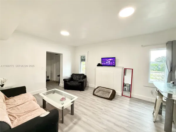 $3,000 | 597 Northwest 69th Street, Miami, FL 33150