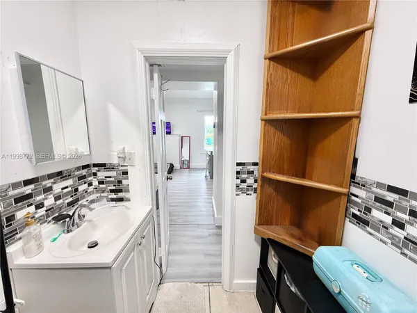 $3,000 | 597 Northwest 69th Street, Miami, FL 33150