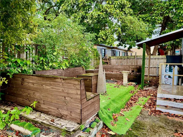 $3,000 | 597 Northwest 69th Street, Miami, FL 33150