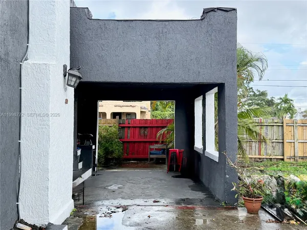 $3,000 | 597 Northwest 69th Street, Miami, FL 33150