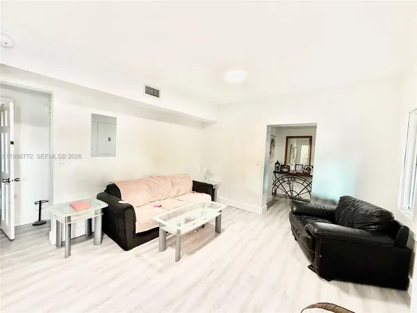 $3,000 | 597 Northwest 69th Street, Miami, FL 33150