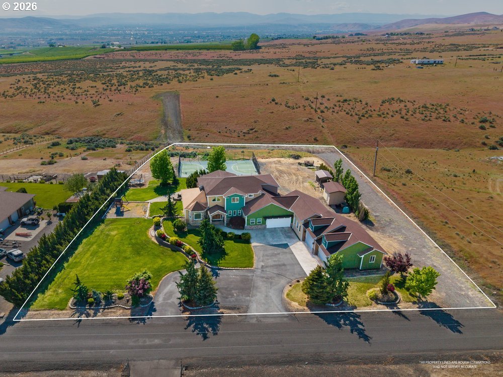 500 St Hilaire Road Yakima, WA 98901 - Photo 27 of 29 an aerial view of beach and ocean