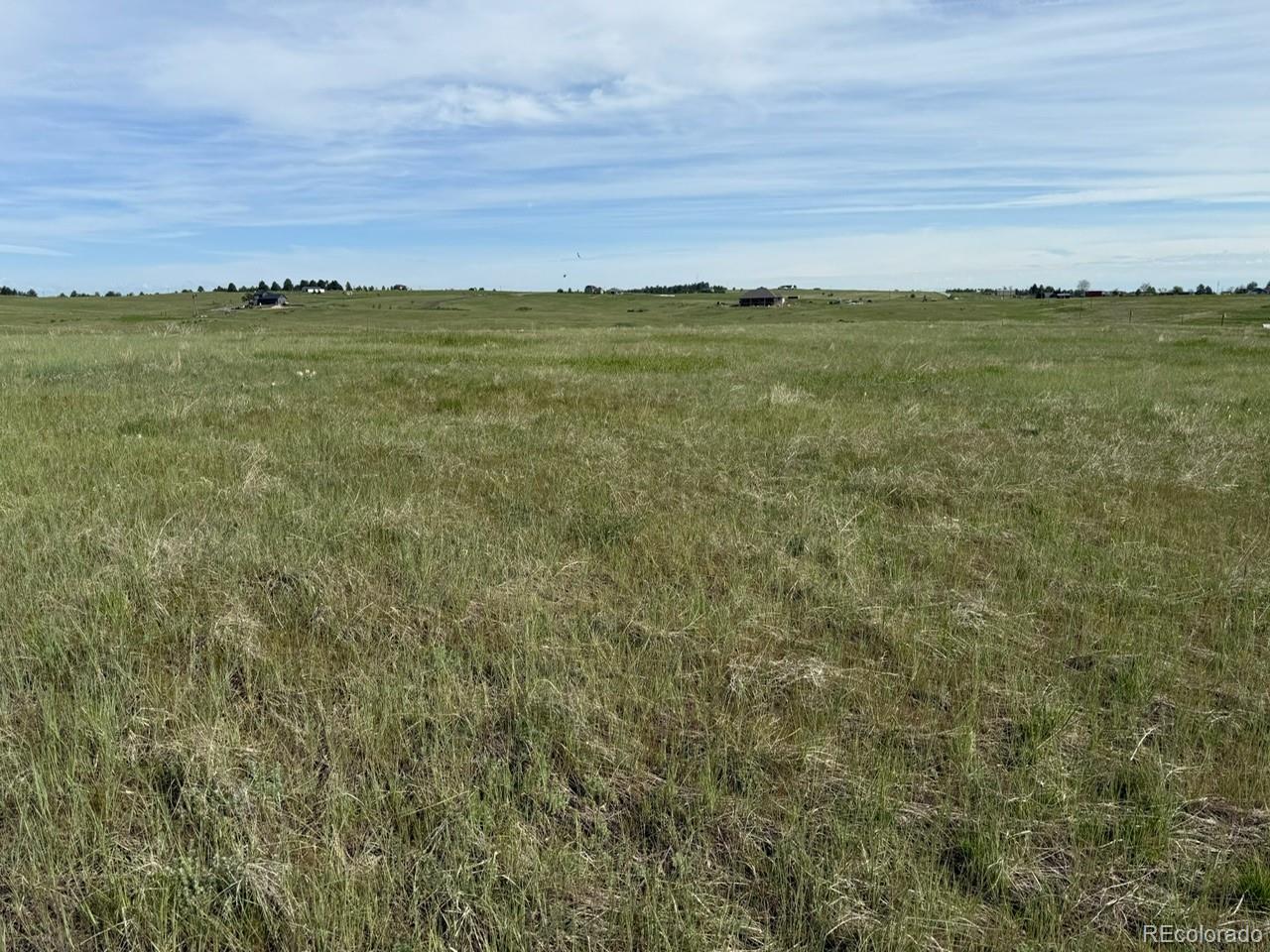 35501 Cheyenne Trail Elizabeth, CO 80107 - Photo 5 of 17 a view of an ocean and beach