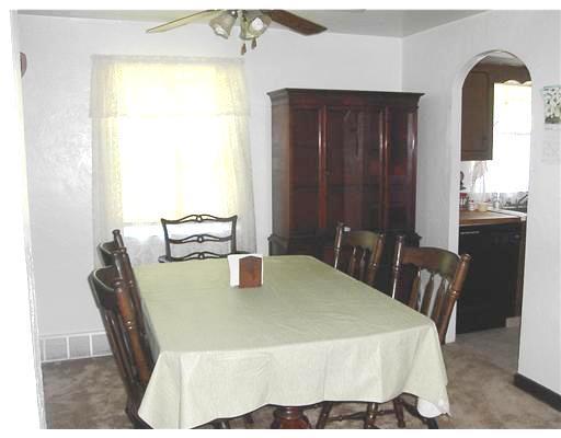 711 Hamil Road Penn Hills, PA 15147 - Photo 8 of 14 Dining Room.