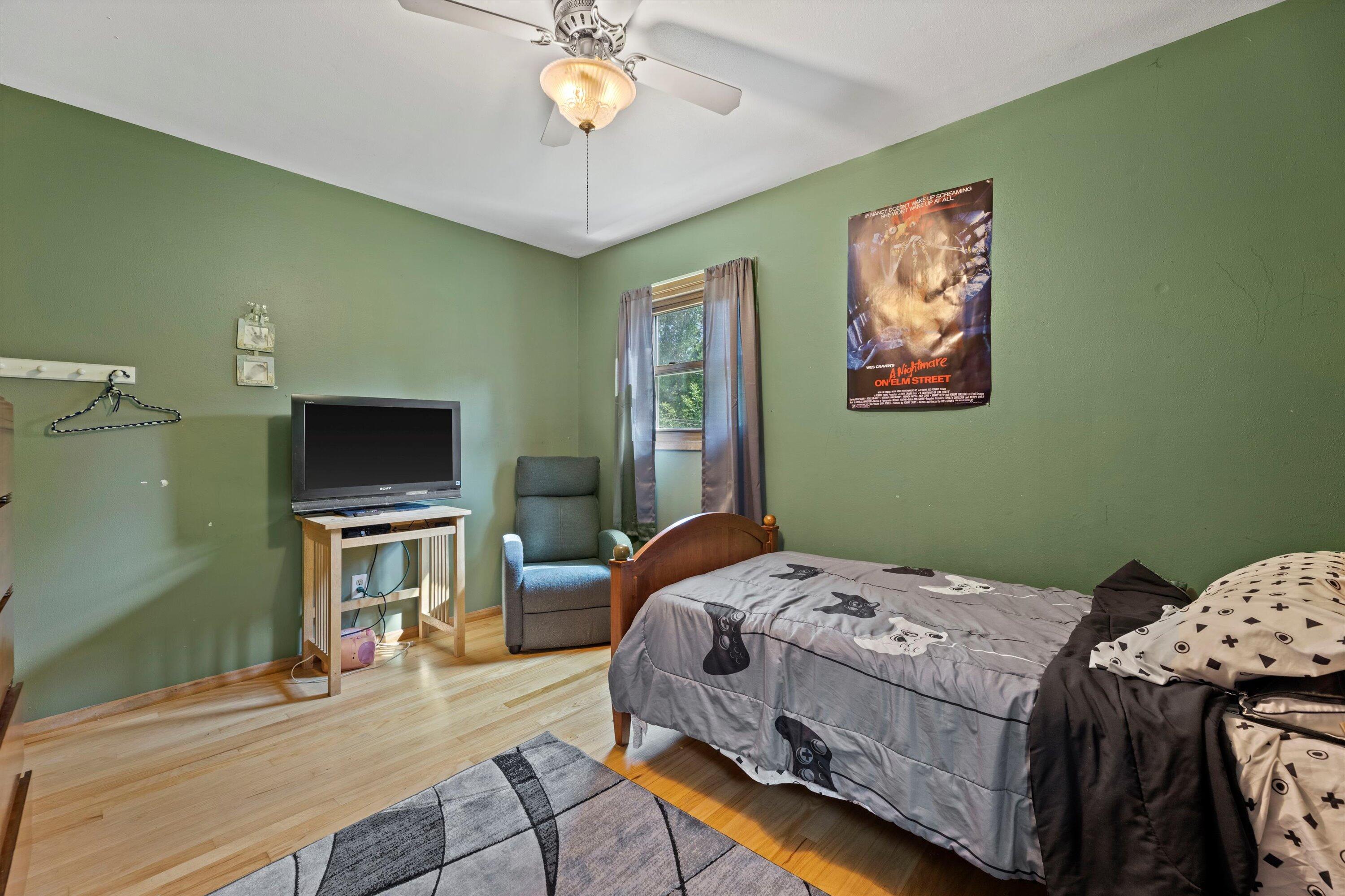 3562 South 97th Street Milwaukee, WI 53228 - Photo 15 of 41 Bedroom 2