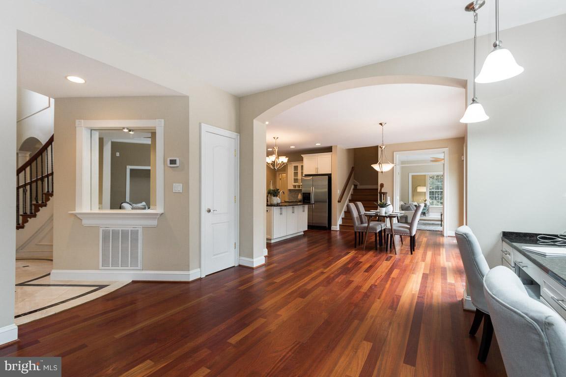 313 Adahi Road Southeast Vienna, VA 22180 - Photo 22 of 82 Gallery Image 22