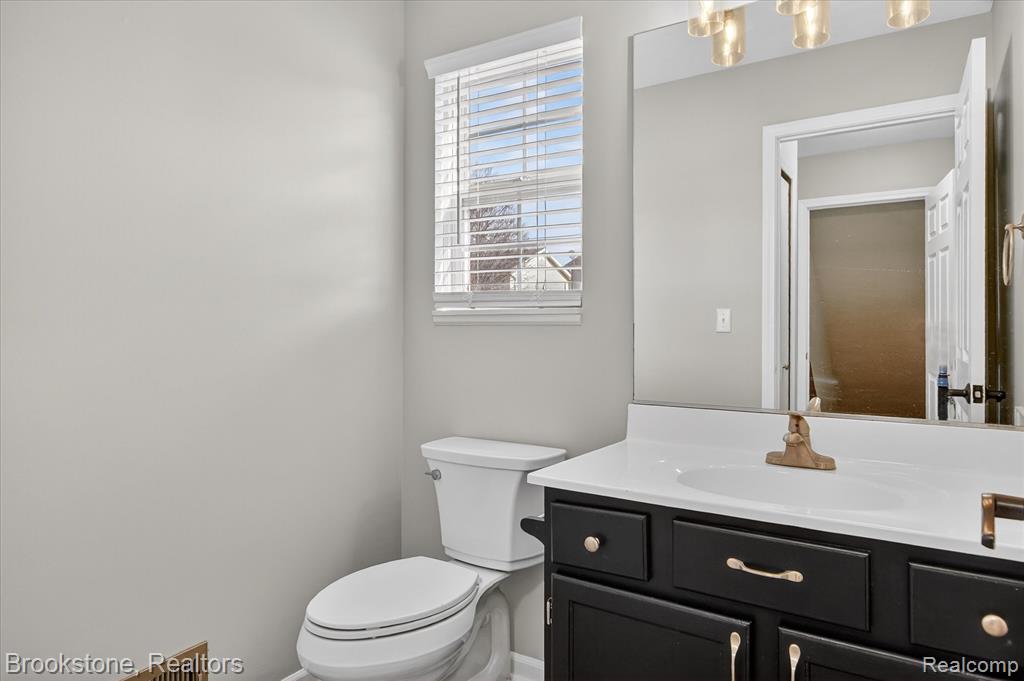 116 Maple Boulevard Monroe, MI 48162 - Photo 11 of 30