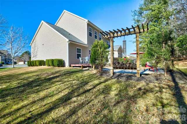 $529,000 | 921 High Glenn Court, Lake Wylie, SC 29710