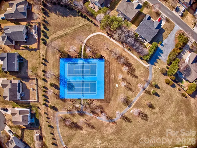 $529,000 | 921 High Glenn Court, Lake Wylie, SC 29710