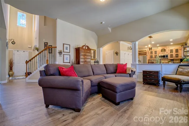 $529,000 | 921 High Glenn Court, Lake Wylie, SC 29710