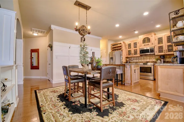 $529,000 | 921 High Glenn Court, Lake Wylie, SC 29710