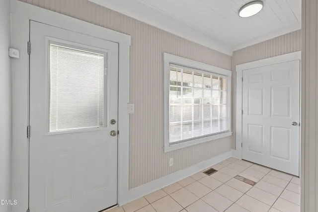 a view of a wooden fence