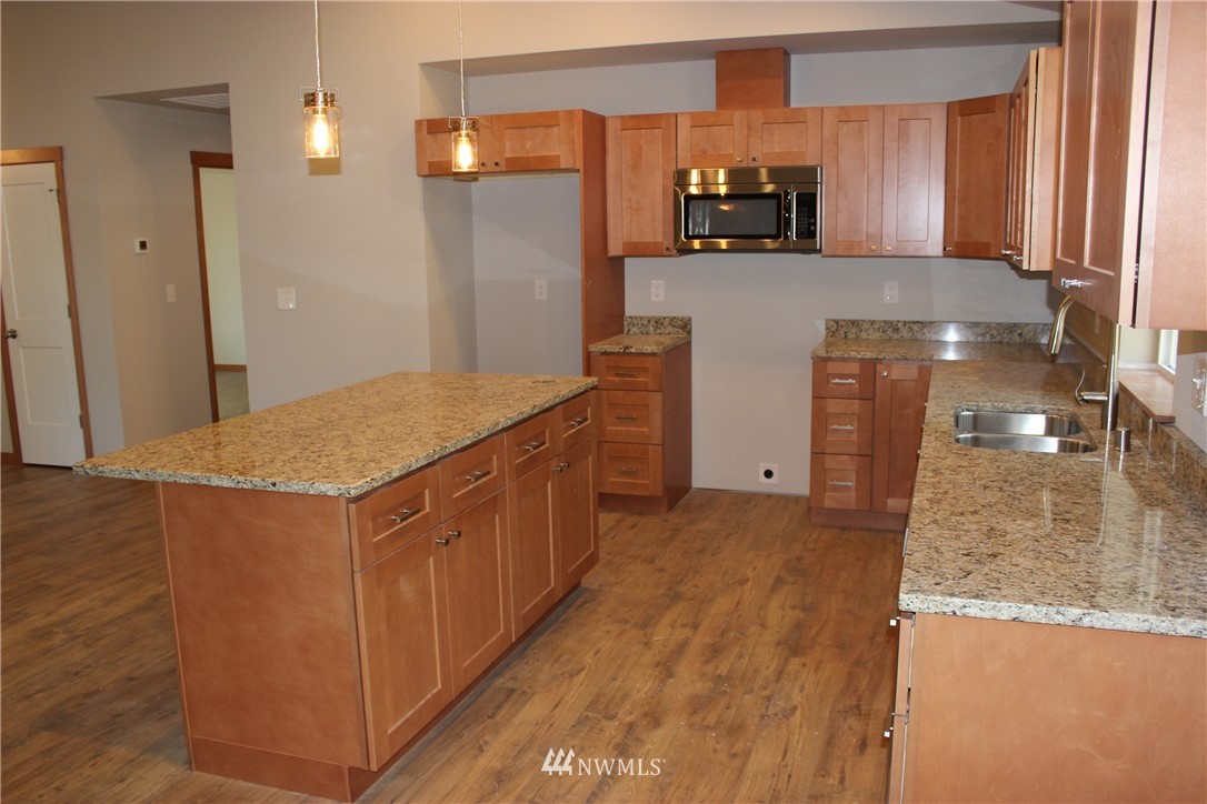 41 Alfredson Road Oakville, WA 98568 - Photo 6 of 24 Gallery Image 6