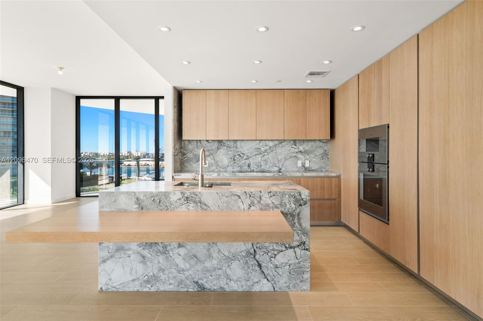 500 Alton Road, Unit 1001 Miami Beach, FL 33139 - Photo 40 of 46 Gallery Image 40