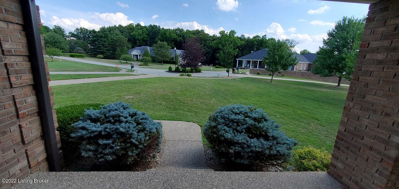 164 Springview Court Mount Washington, KY 40047 - Photo 6 of 67 292005880_10105943570349554_476312255235