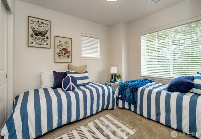 $950,000 | 6830 31st Avenue Southwest, Seattle, WA 98126