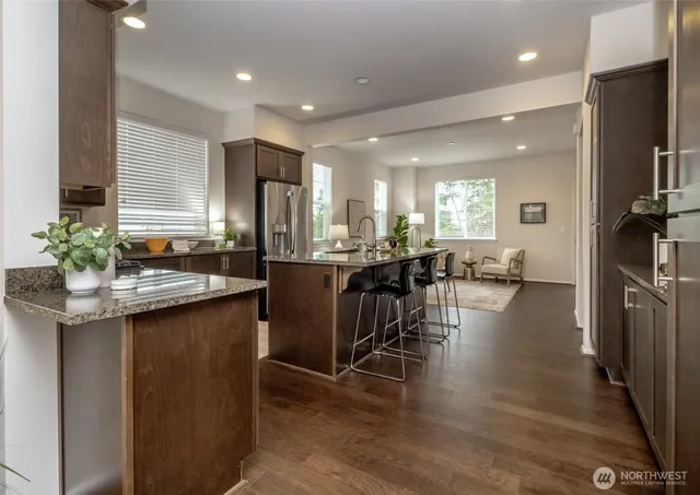 $950,000 | 6830 31st Avenue Southwest, Seattle, WA 98126