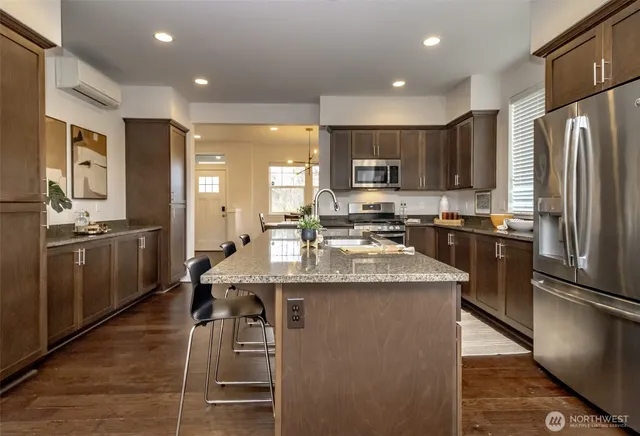 $950,000 | 6830 31st Avenue Southwest, Seattle, WA 98126