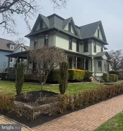 $1,795,000 | 323 Washington Avenue, Haddonfield, NJ 08033