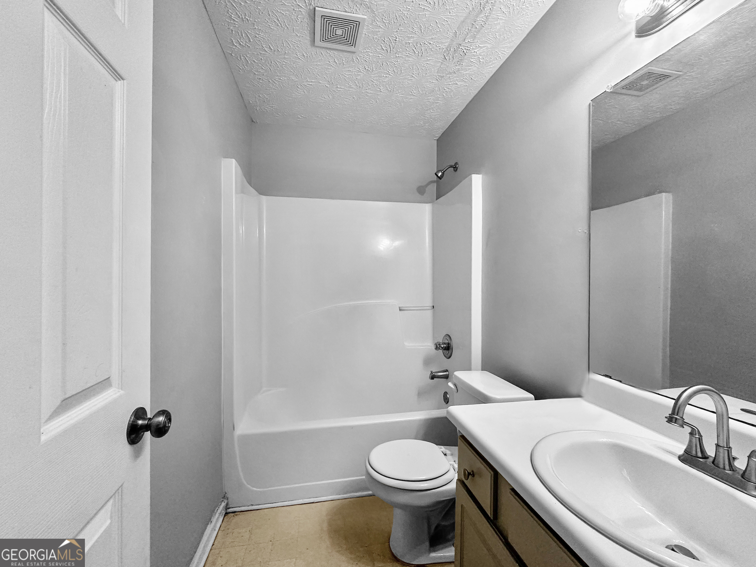 4110 Robin Circle Atlanta, GA 30349 - Photo 13 of 16