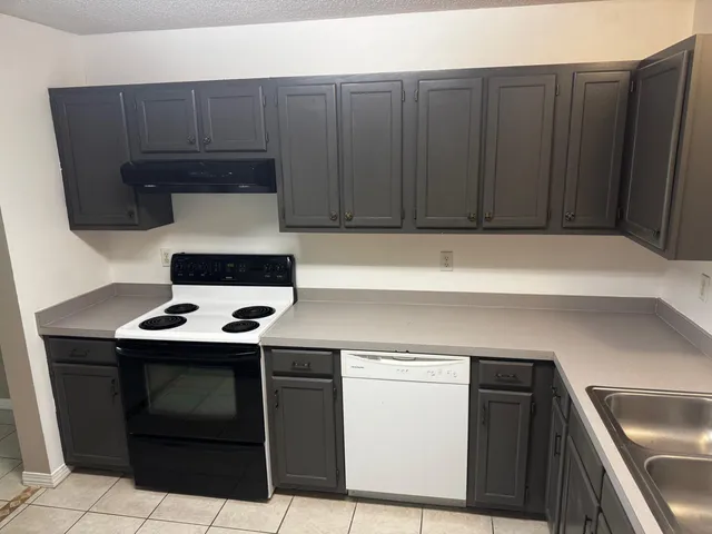 $1,625 | 368 Schneider Drive, Unit 12, Fort Walton Beach, FL 32547