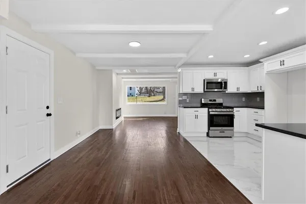 $250,000 | 604 East 164th Terrace, Belton, MO 64012