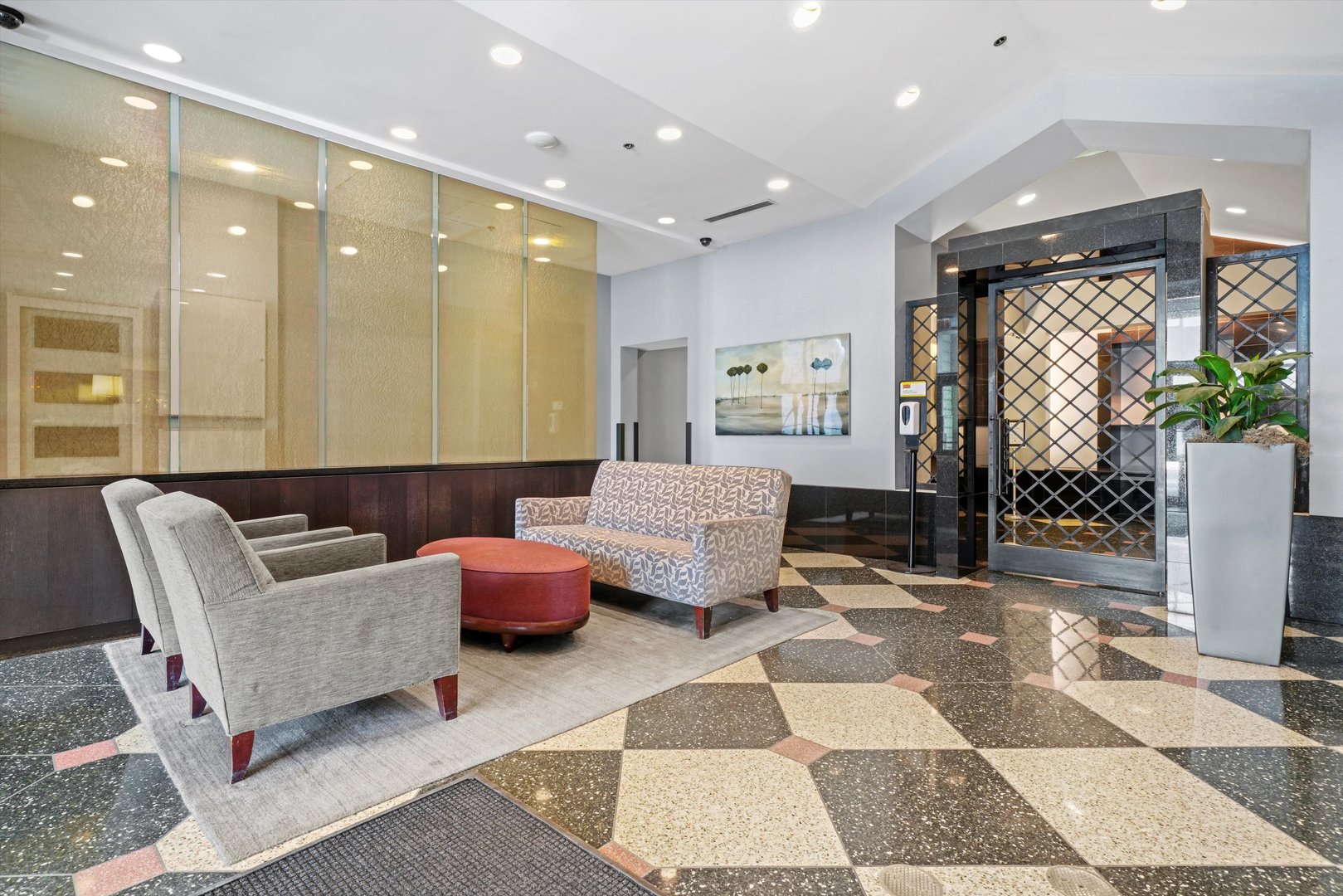 111 West Maple Street, Unit 3201 Chicago, IL 60610 - Photo 2 of 24