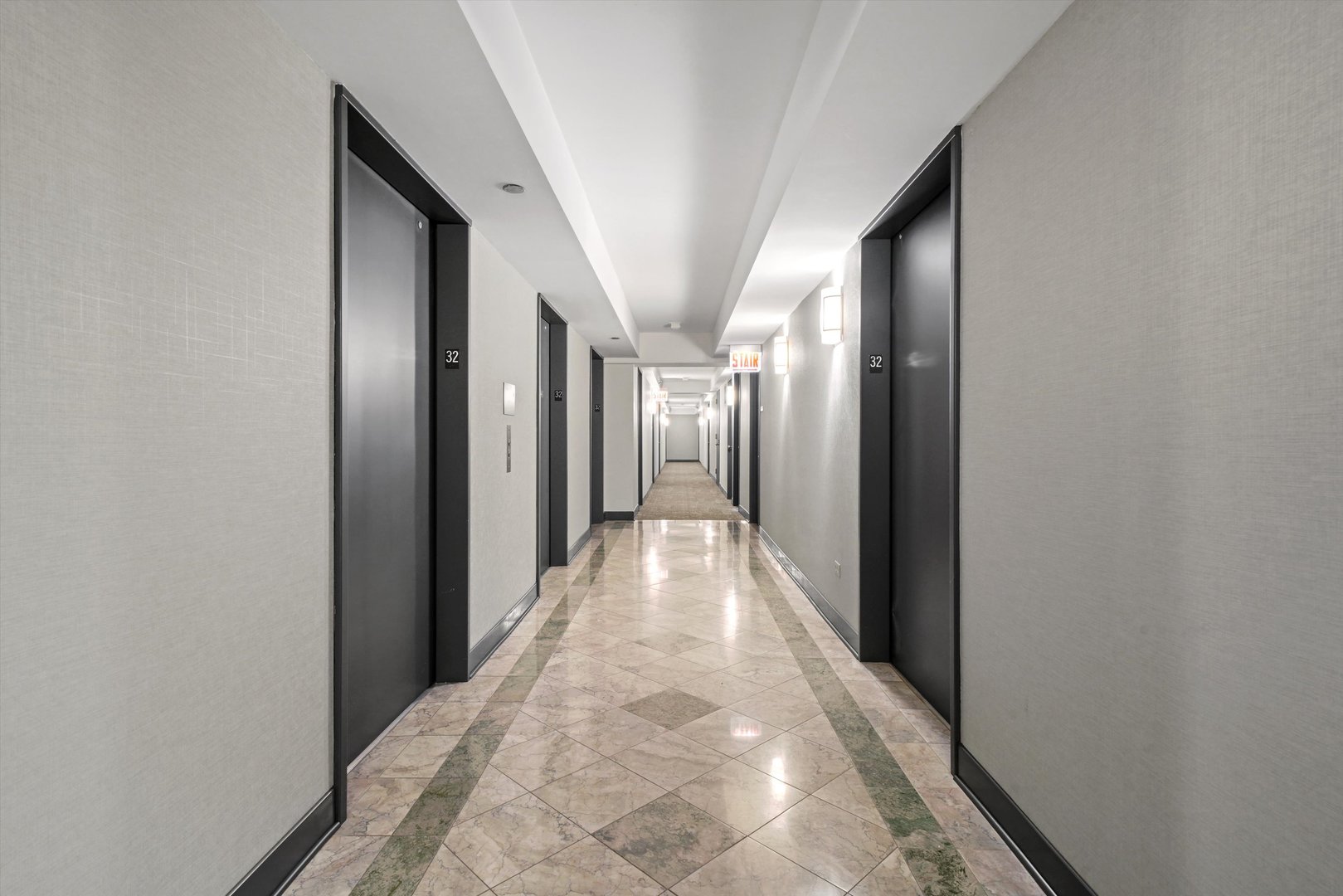 111 West Maple Street, Unit 3201 Chicago, IL 60610 - Photo 3 of 24