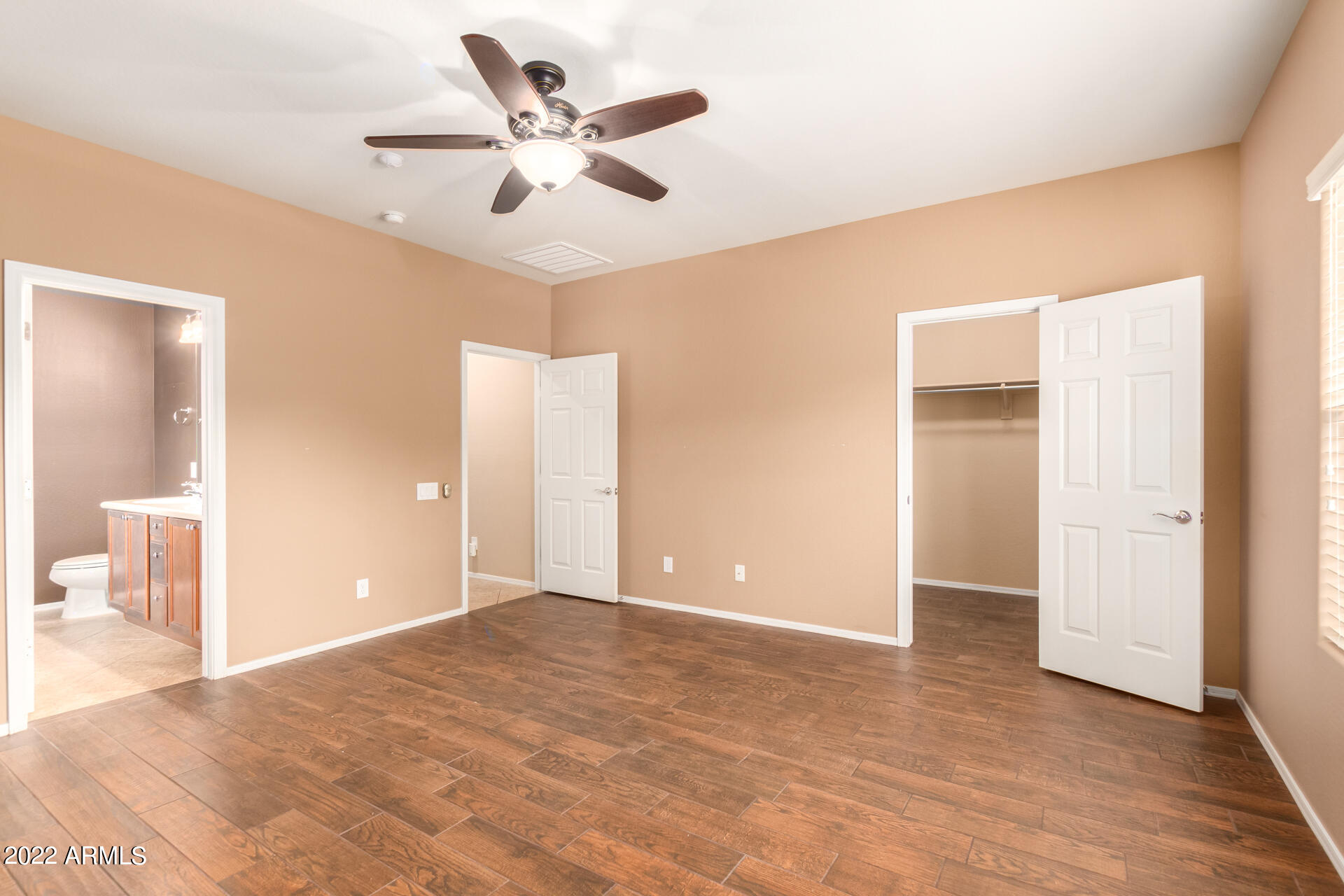 10826 West Avenida Del Rey Peoria, AZ 85383 - Photo 19 of 32 15-Avenida del Rey