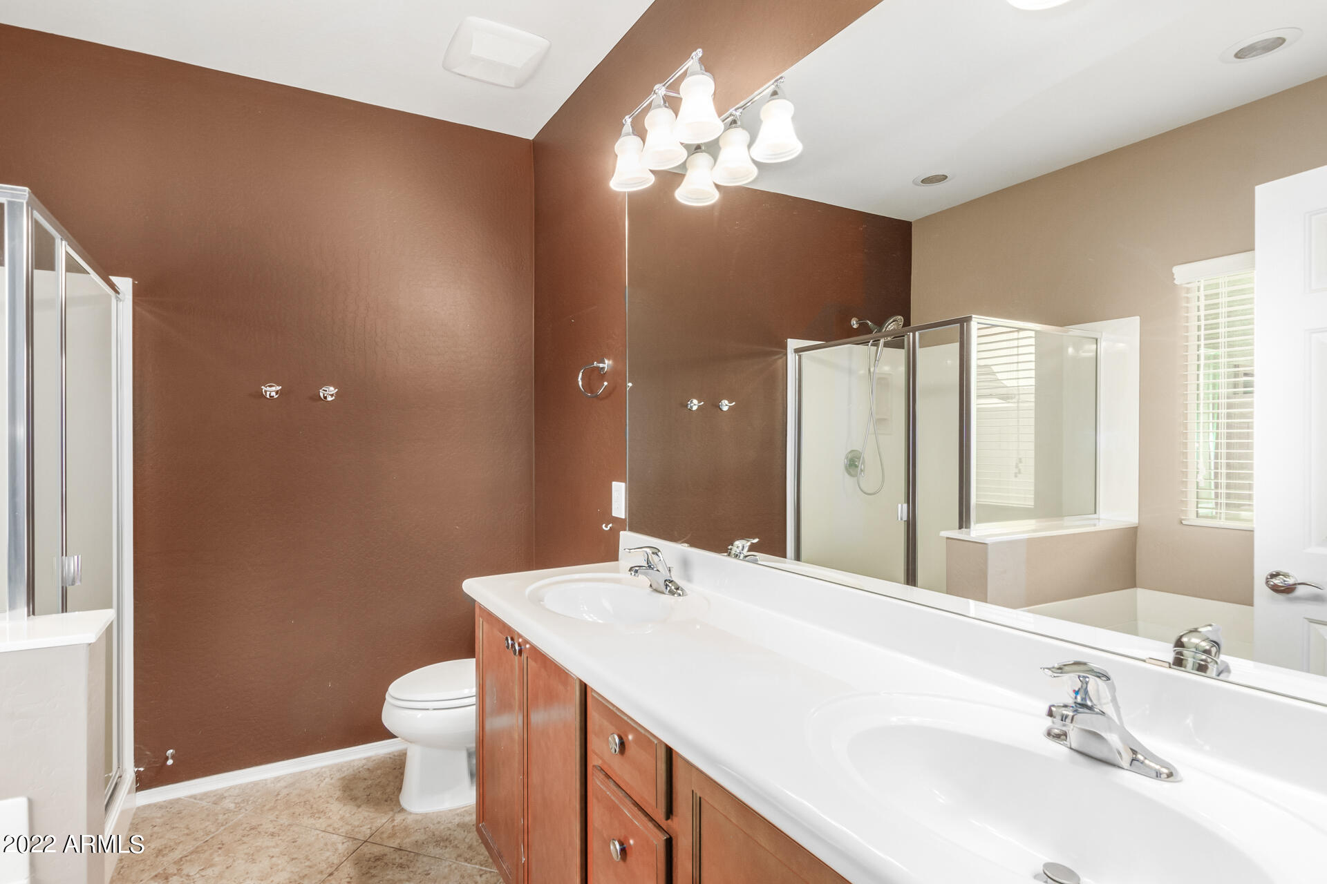 10826 West Avenida Del Rey Peoria, AZ 85383 - Photo 22 of 32 18-Avenida del Rey