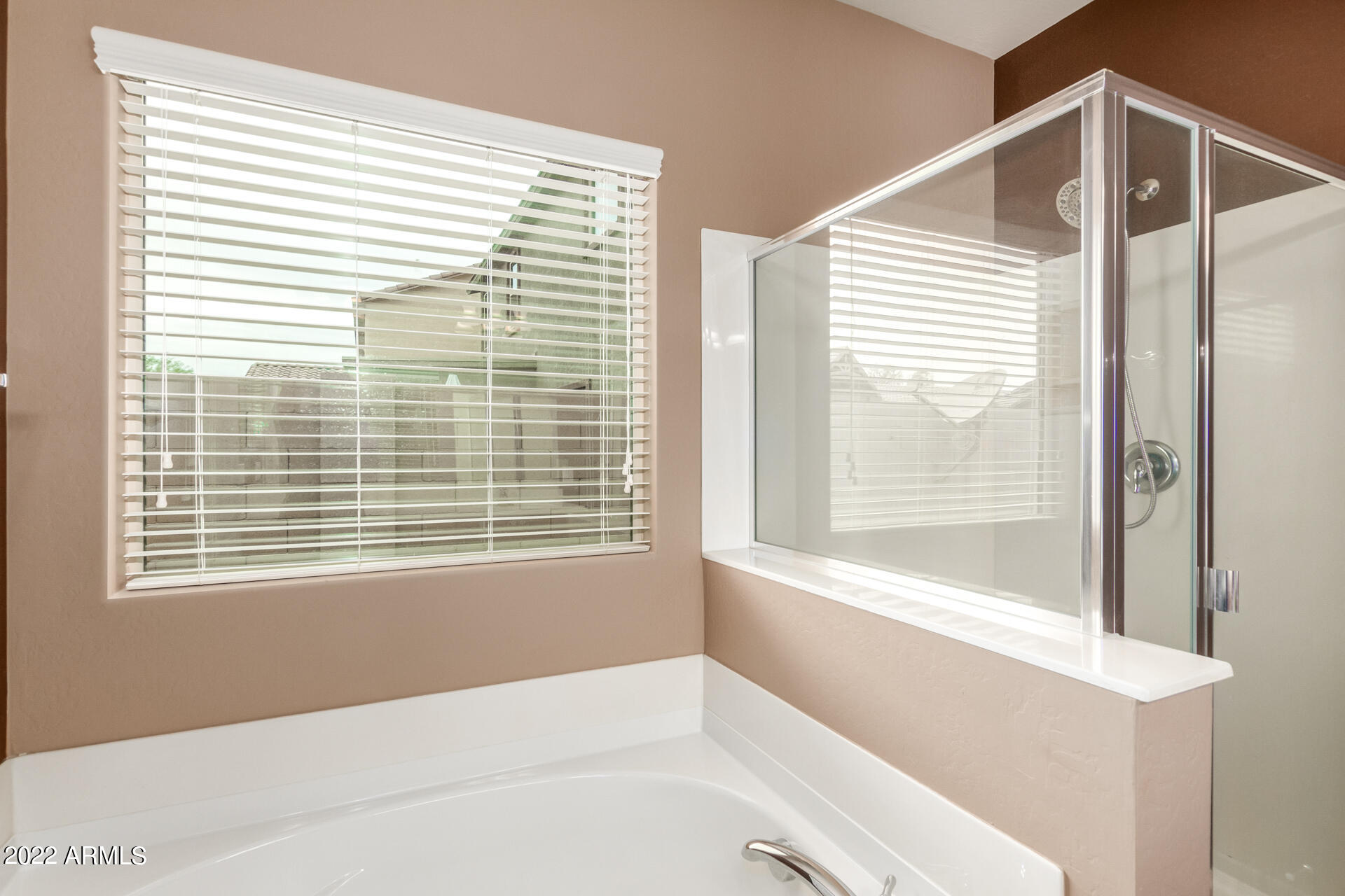 10826 West Avenida Del Rey Peoria, AZ 85383 - Photo 4 of 32 19-Avenida del Rey