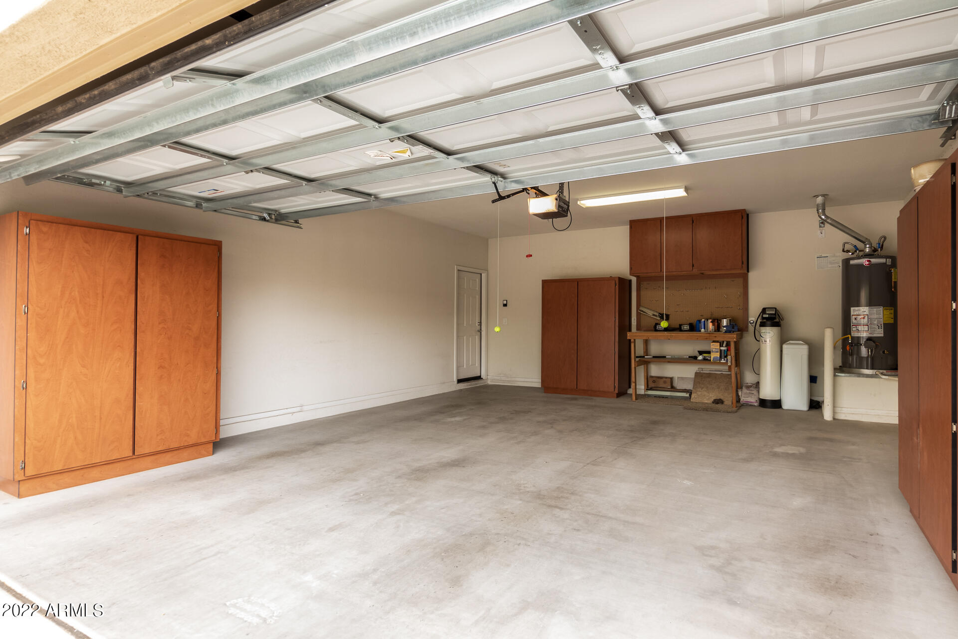 10826 West Avenida Del Rey Peoria, AZ 85383 - Photo 5 of 32 25-Avenida del Rey