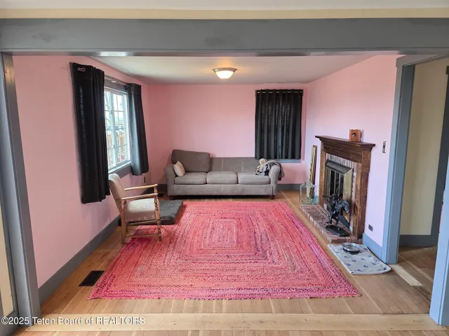 $235,000 | 19 Taylor Avenue, Marbleton, WY 83113