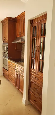 $699,900 | 11242 Southwest 62nd Lane, Miami, FL 33173