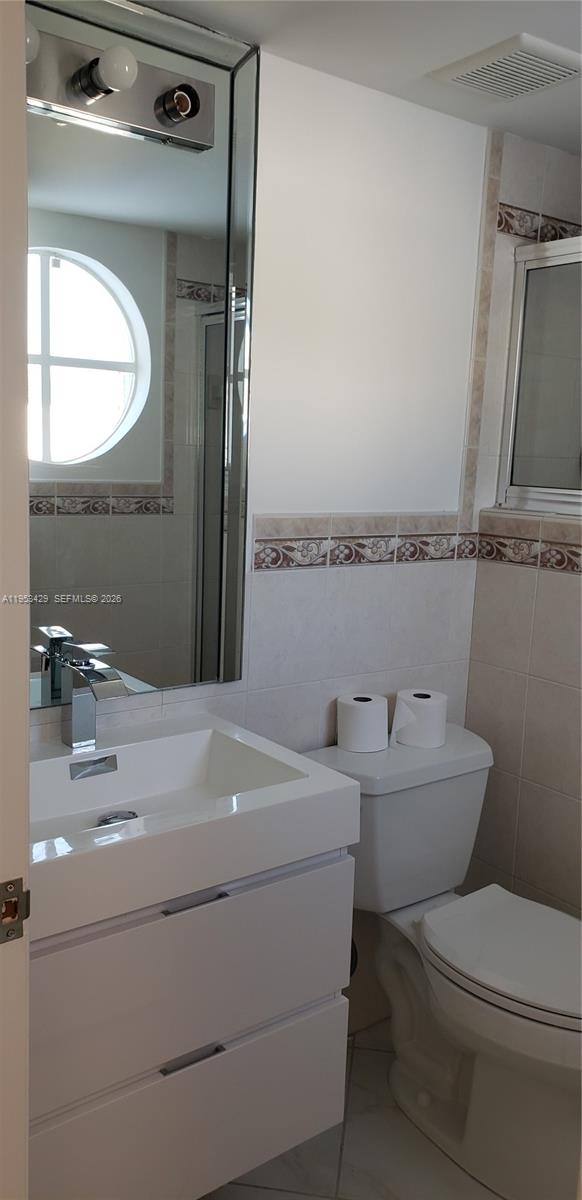 11242 Southwest 62nd Lane Miami, FL 33173 - Photo 43 of 58