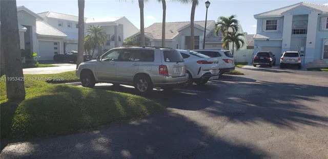 $699,900 | 11242 Southwest 62nd Lane, Miami, FL 33173