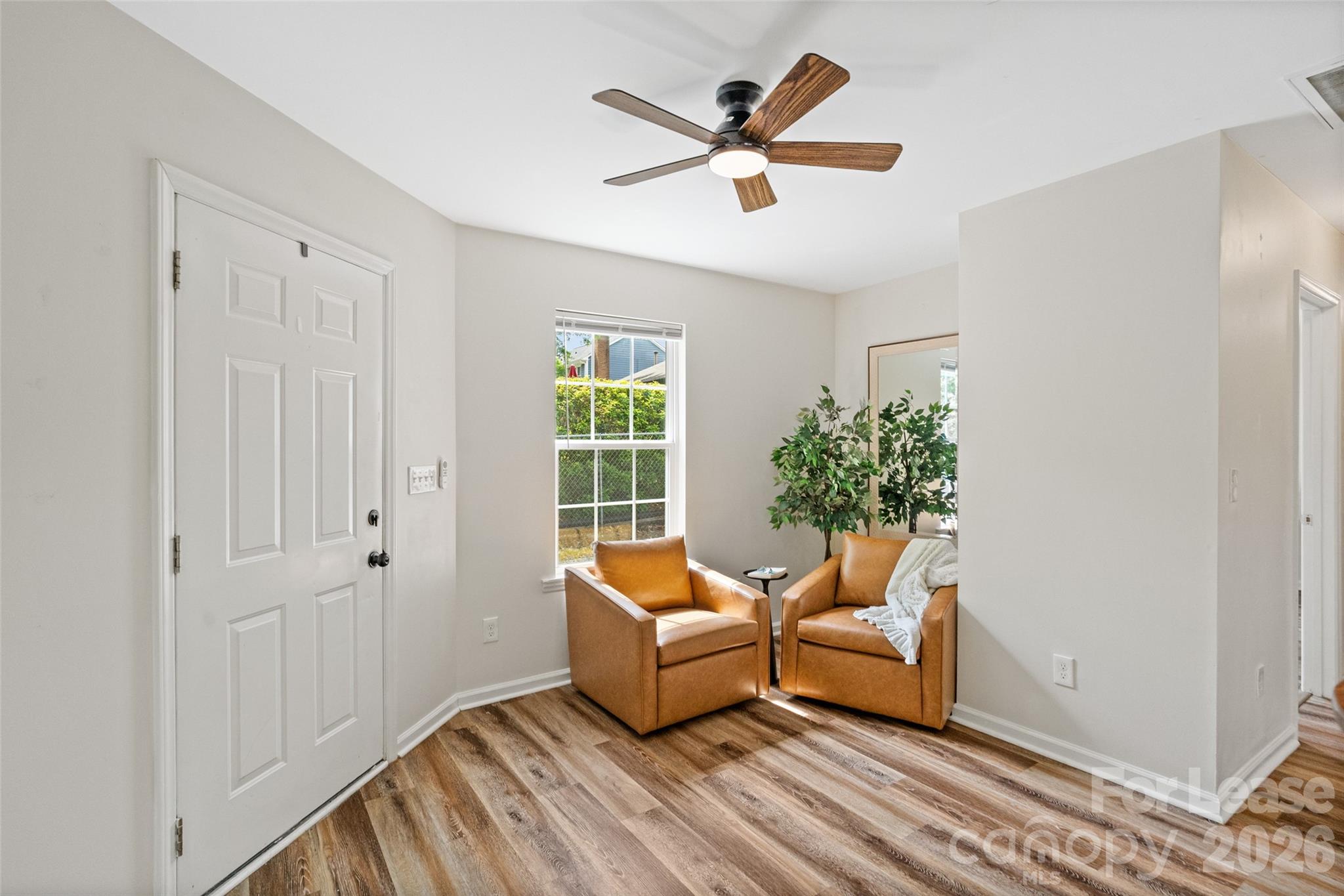 6602 Porterfield Road Charlotte, NC 28226 - Photo 3 of 17