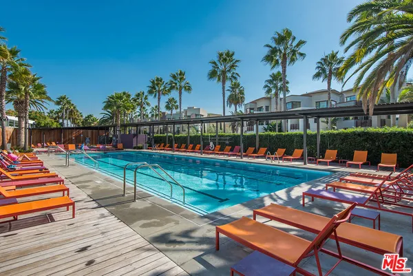 $1,299,000 | 5625 Crescent Park West, Unit 301, Playa Vista, CA 90094