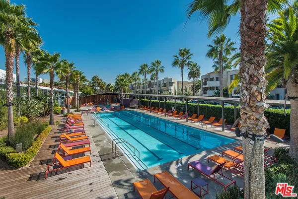 $1,299,000 | 5625 Crescent Park West, Unit 301, Playa Vista, CA 90094