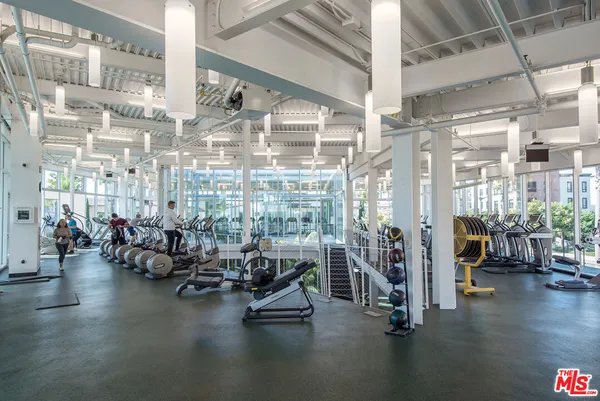 $1,299,000 | 5625 Crescent Park West, Unit 301, Playa Vista, CA 90094